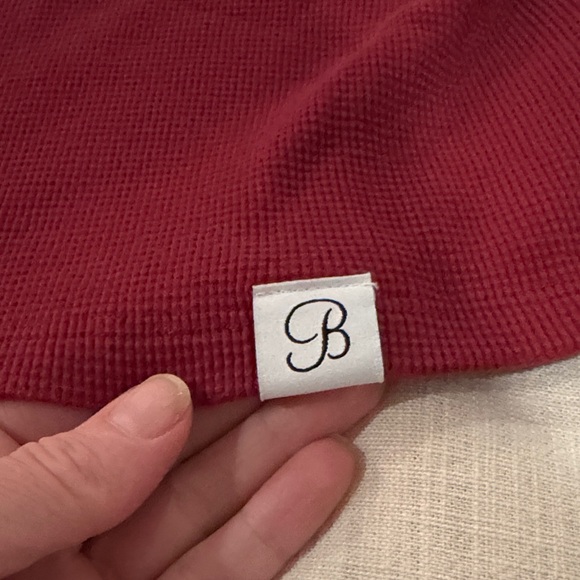 Bombshell Sportswear “Allure” Long Sleeve Crop Top - Picture 4 of 4